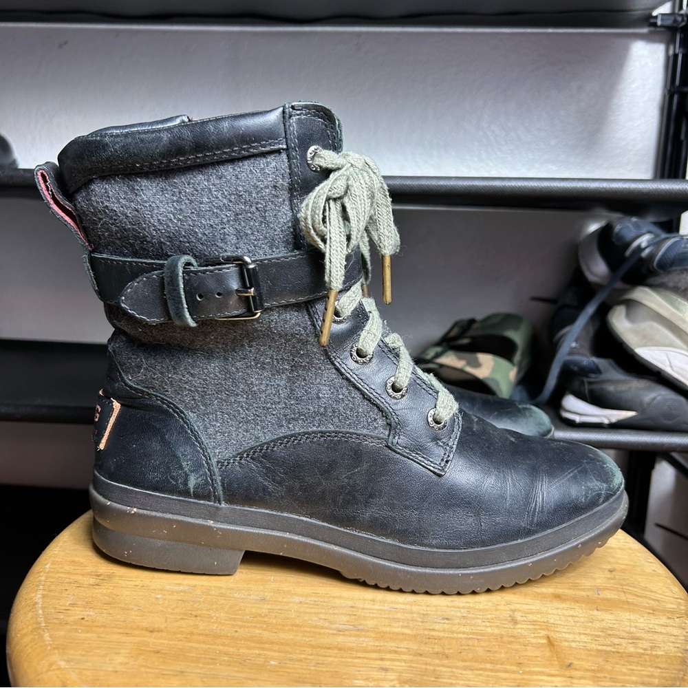 Ugg kesey wool black leather lace boots